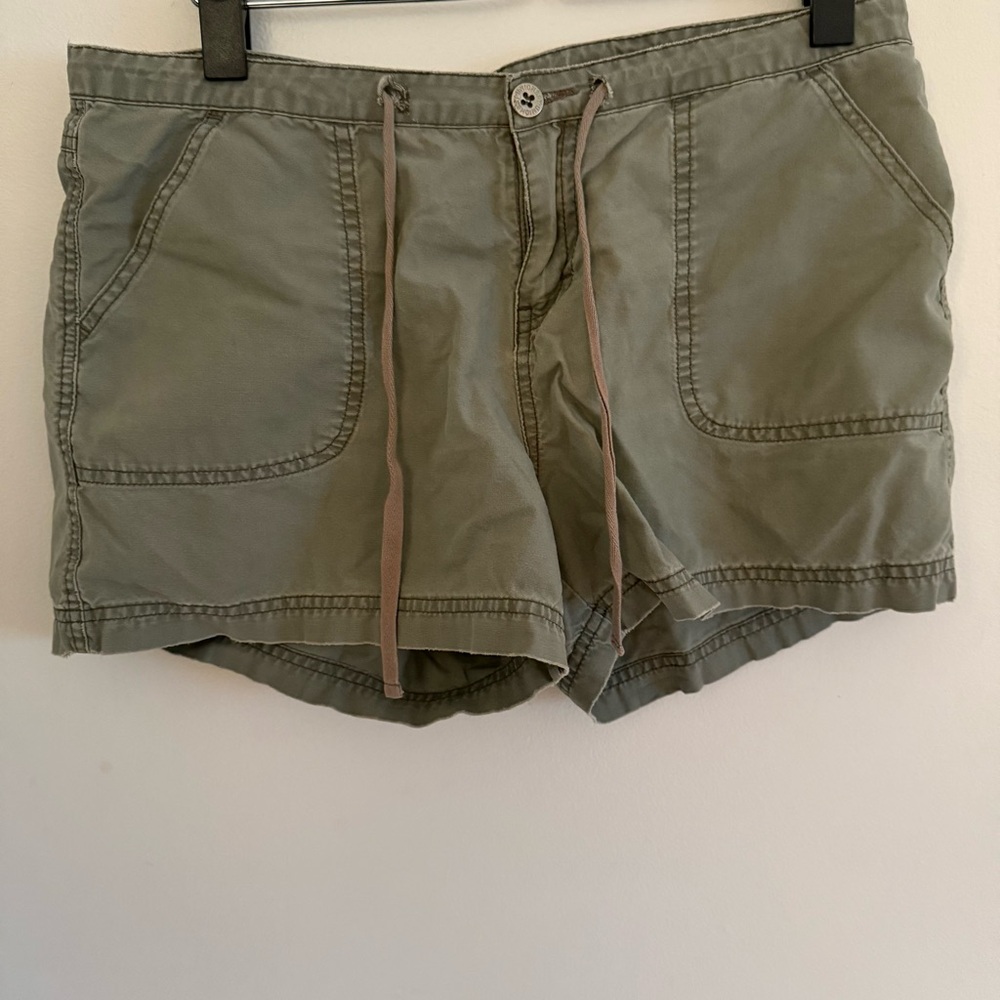 UNIONBAY Army Green Cargo Shorts